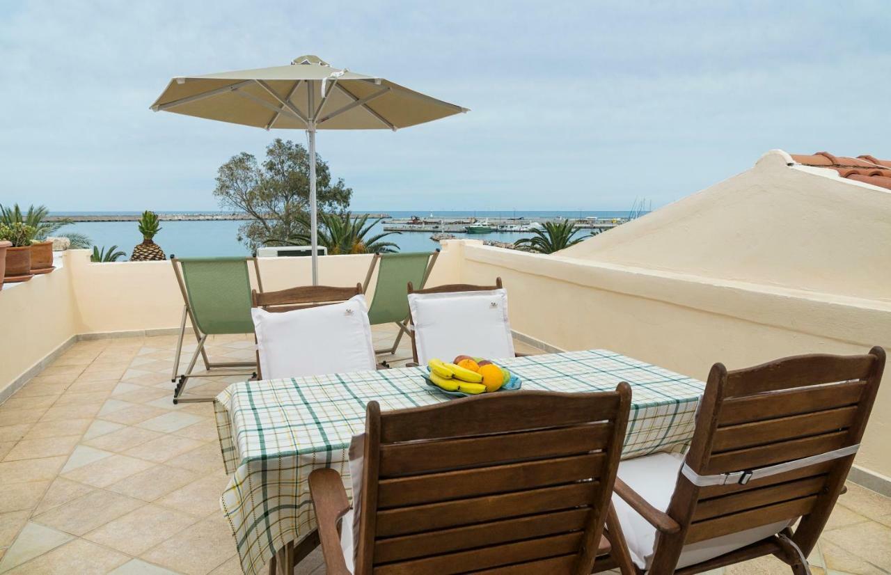 Elois Suites Rethymno  Екстер'єр фото