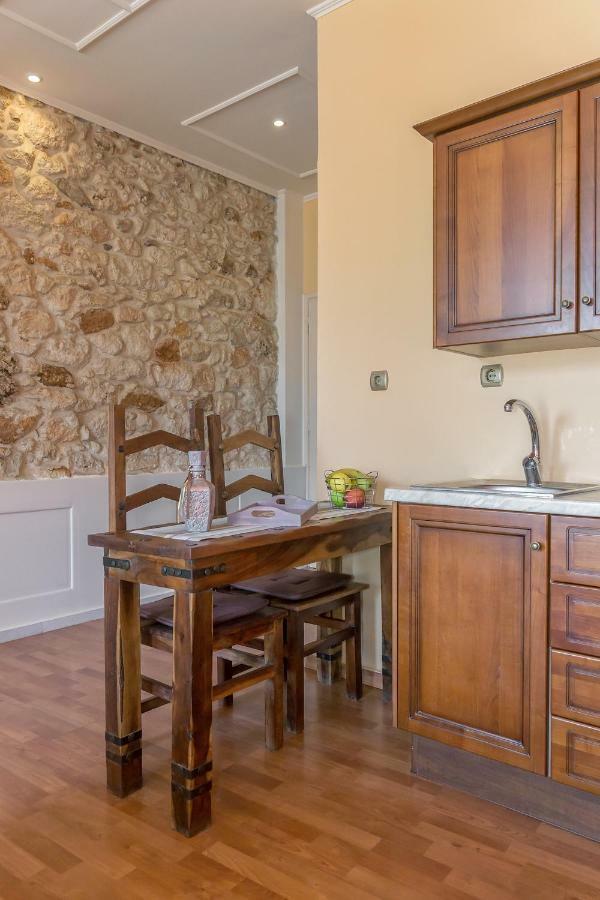 Elois Suites Rethymno  Екстер'єр фото